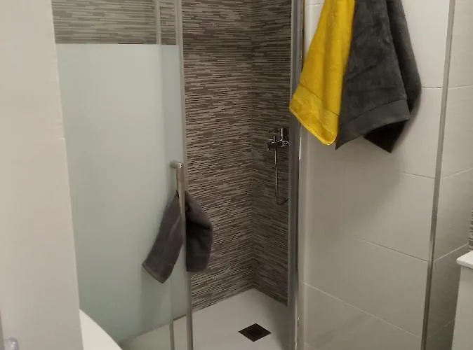 Luxury Vista Mar Y Playa Torres Del Sol B404 شقة *